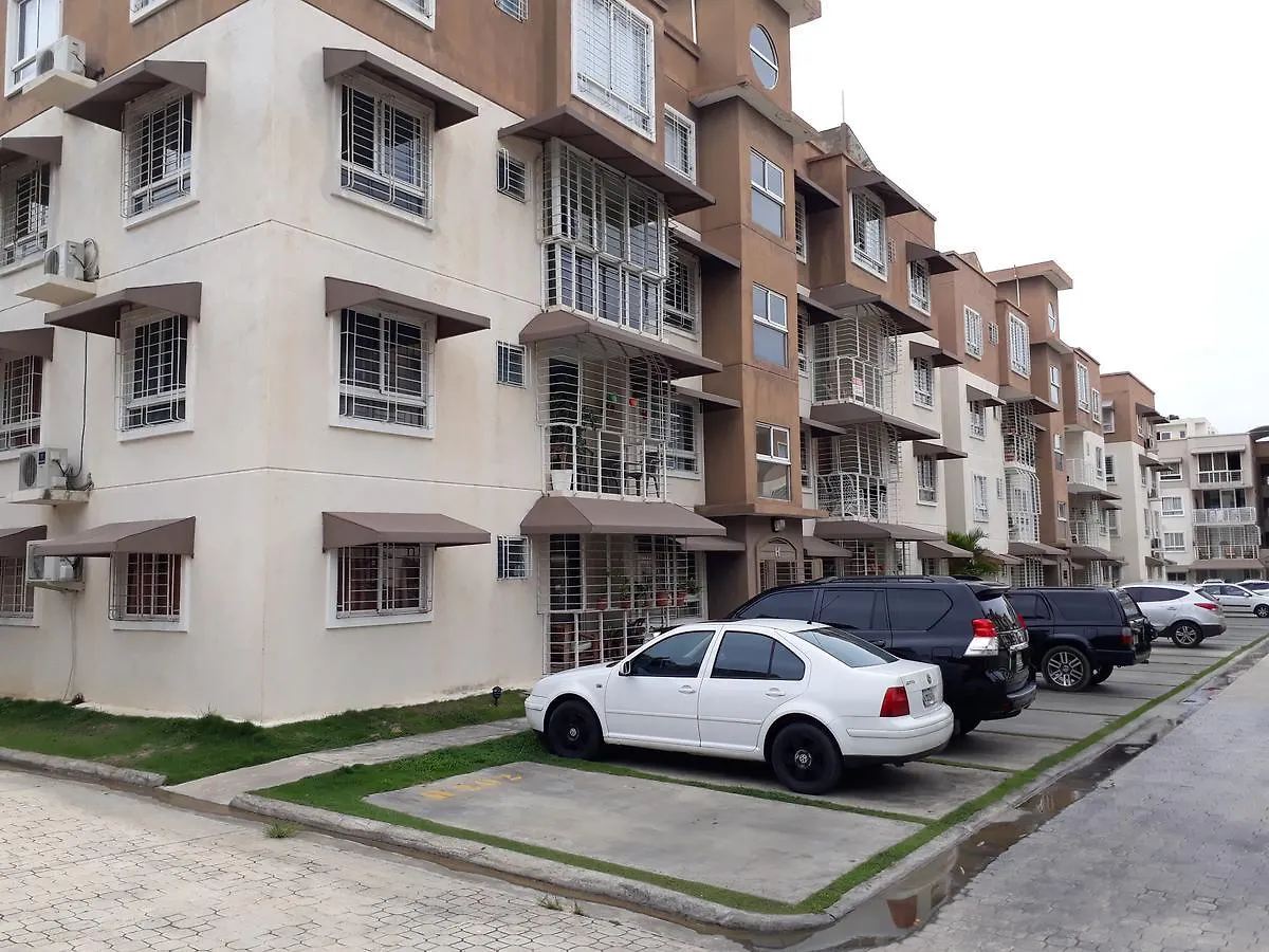 Parque Verde 3 Brs Ac 2 Baths Near Us Embassy Apartment Santo Domingo 0*,  Dominican Republic
